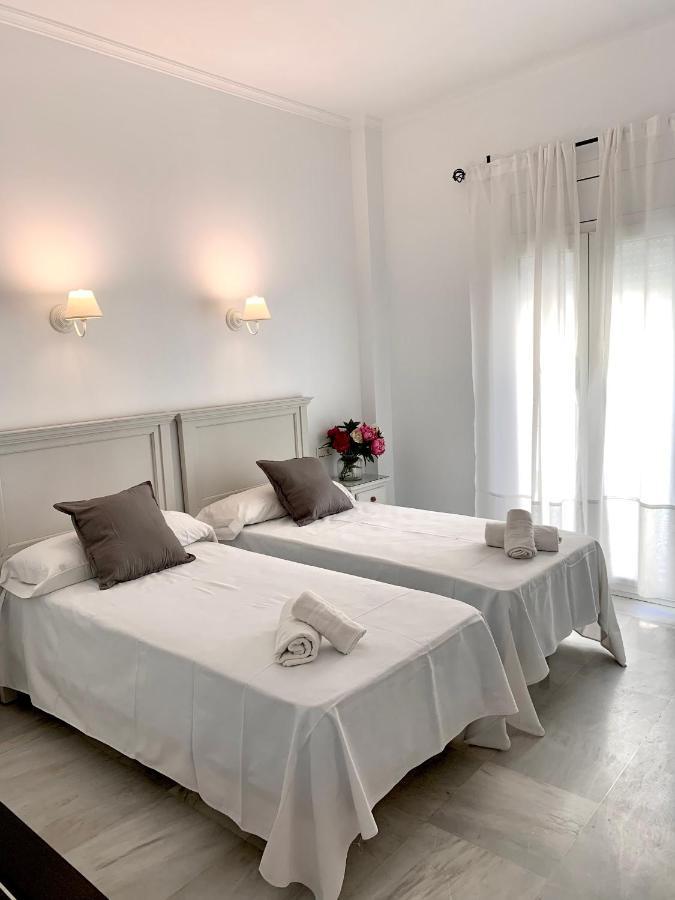Hotel Dona Blanca Seville Exterior photo