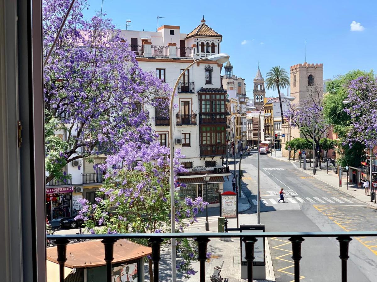 Hotel Dona Blanca Seville Exterior photo