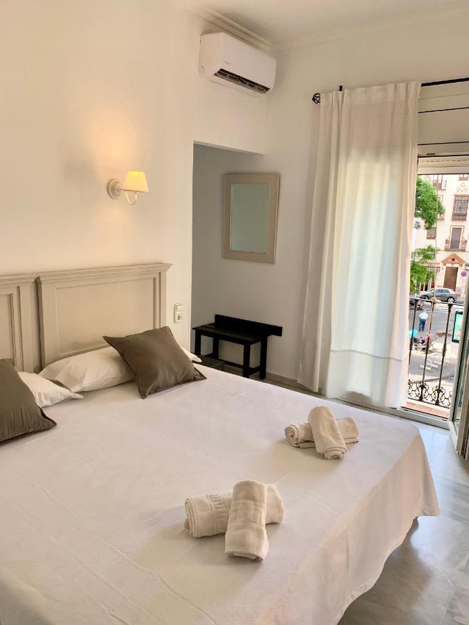 Hotel Dona Blanca Seville Exterior photo